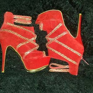 Gold chain peep toe booties